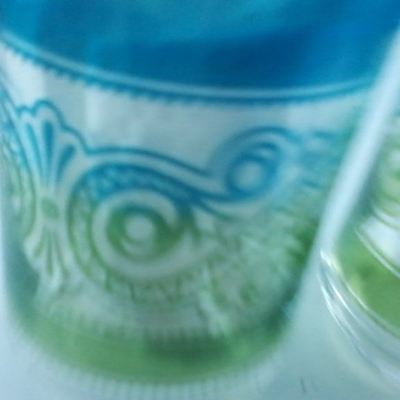 Vintage Two Libbey blue and green swirl design  Juice glasses - Picture 4 of 8